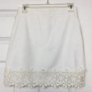 J. Crew Linen Look Lace Floral Hem White Straight Skirt Sz 2 NWT